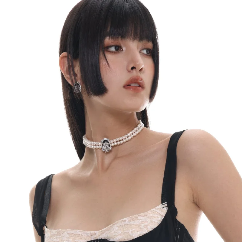 Designer T-Shirts for Luxury Look -Women's Gothic Angel Pearl Choker