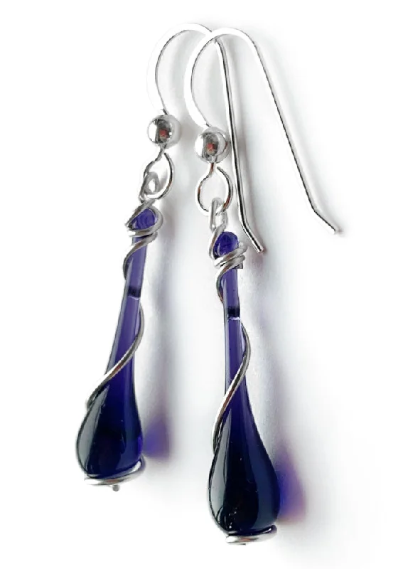 Lightweight hoop earrings for comfortable and all-day wear-Dark Purple Lyra Silver Spiral Earrings