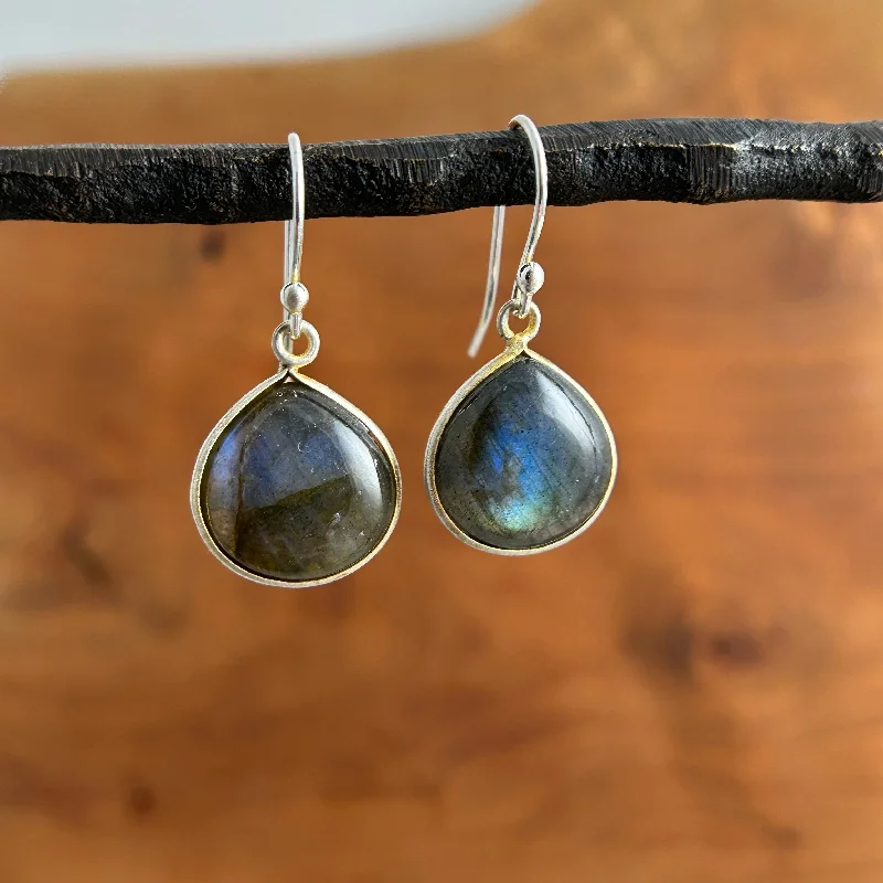 Small hoop earrings for a delicate and understated everyday wear-Smooth Labradorite Earrings