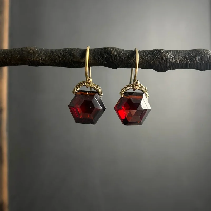 Hoop earrings with multi-tone finishes for a colorful and layered effect-Garnet Quartz Hexagonal Drop