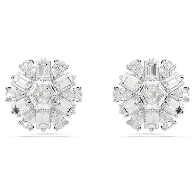 Lightweight Stud Earrings for All Day -Idyllia Stud Earrings