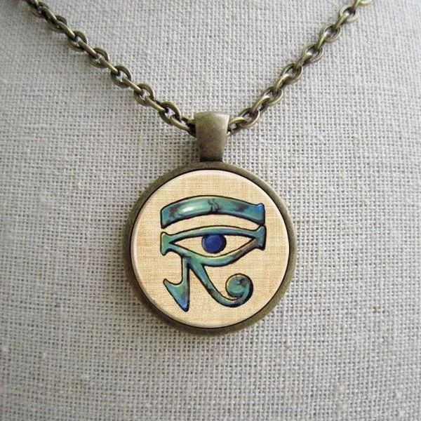 Necklaces and pendants with pearls for a classic and sophisticated touch-Ancient Eye Of Horus Necklace